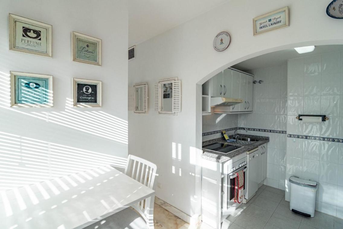 La Cala De Mijas Sea View Apartment With Pool In Mijas By Costarentals - Ref 219 エクステリア 写真